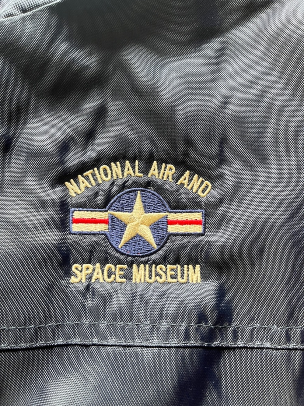 Smithsonian Institution national air and space Museum size XL vest navy blue